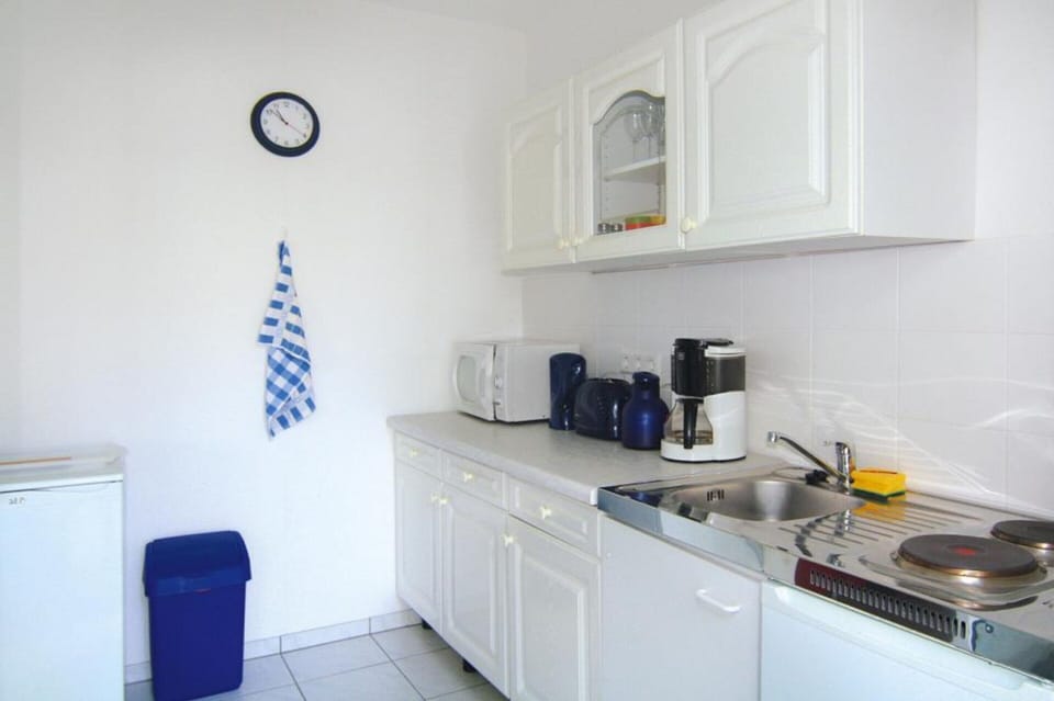 Apartment | Private kitchen | Electric kettle