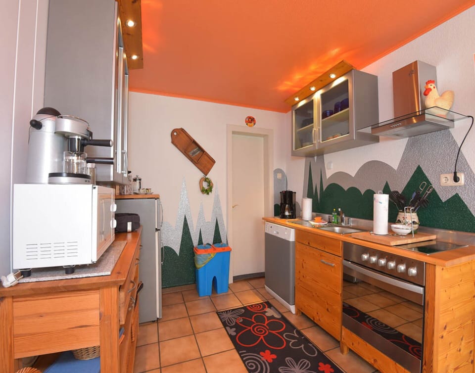 Apartment | Private kitchen | Electric kettle, toaster