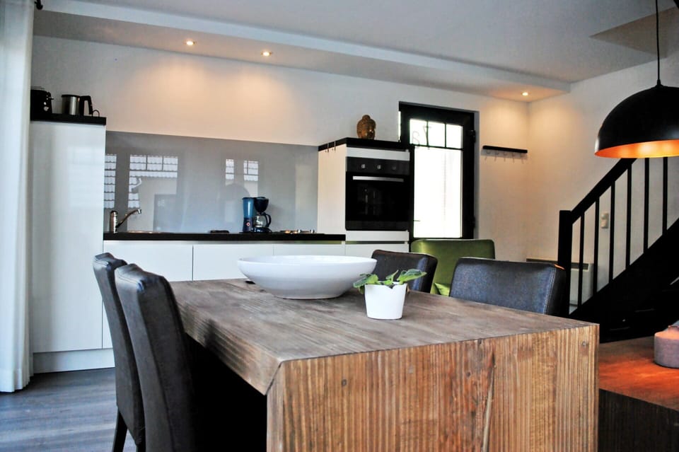 House | Private kitchen | Highchair