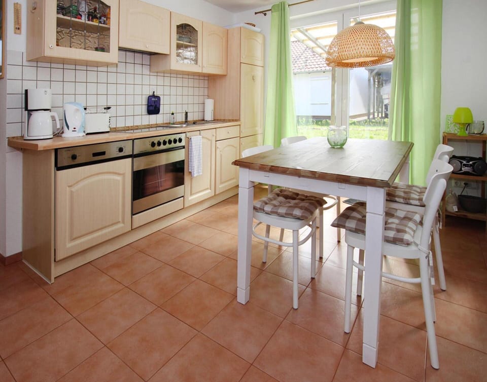 House | Dining