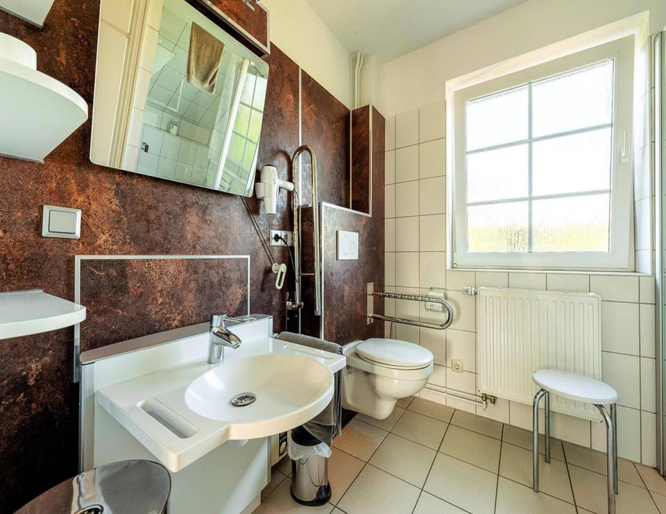 Apartment | Bathroom