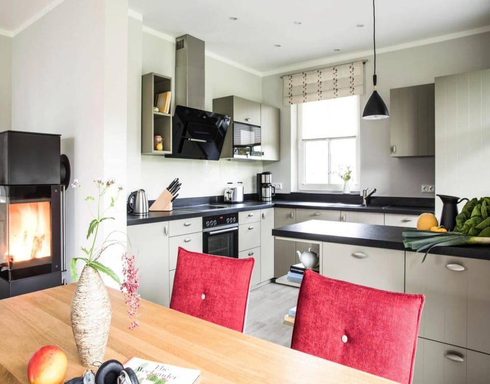 House | Dining