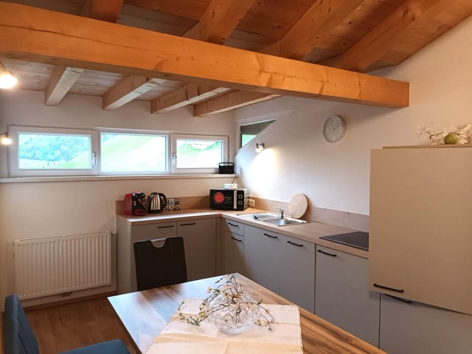 Apartment | Private kitchen | Electric kettle, highchair