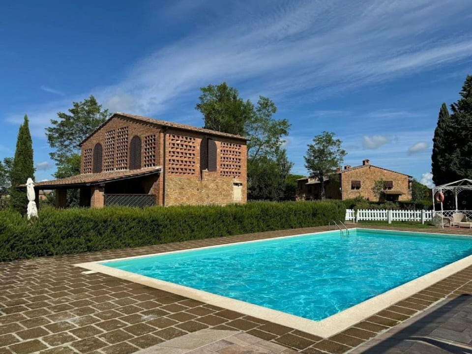 Apartment | Pool | Outdoor pool
