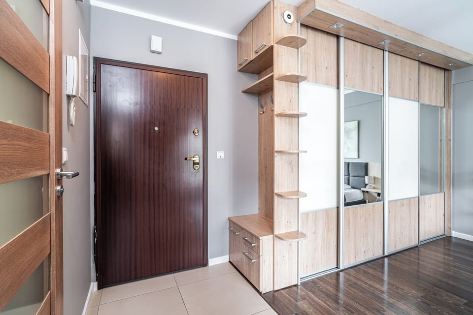 City Studio Suite | Living area | 27-inch flat-screen TV with digital channels