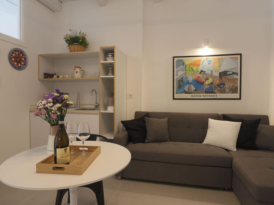 House | 1 bedroom