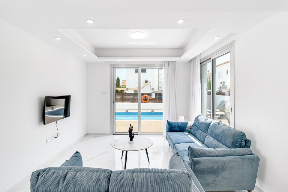 Villa Seabreeze Artemis by Ezoria Villas (14150)