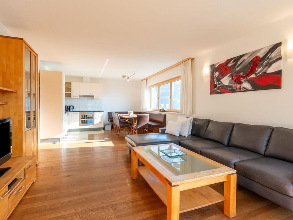 Apartment | Living area