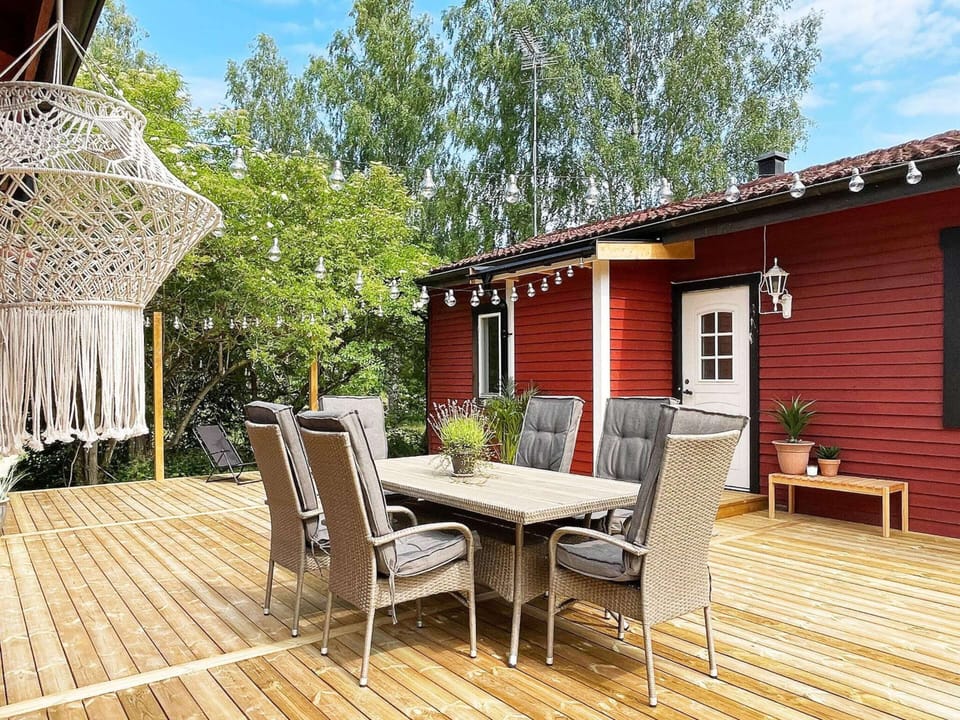 House | Outdoor dining