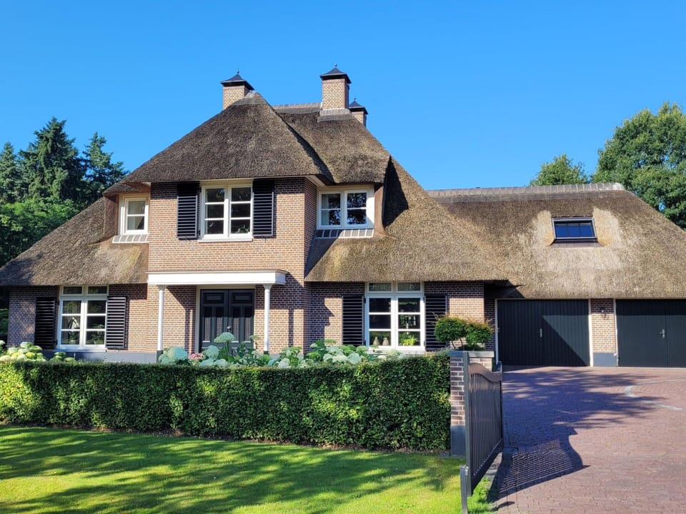 Villa | Exterior