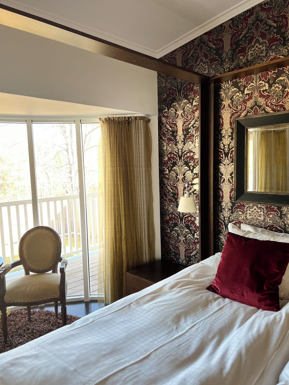 Superior Double Room, Garden View | Desk, laptop workspace, soundproofing, WiFi (free)