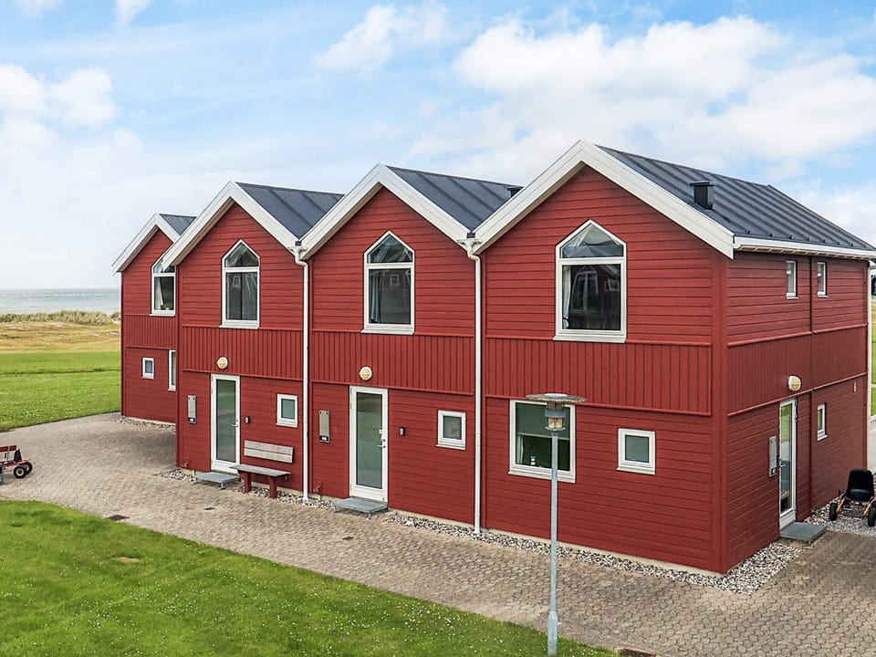 House | Exterior