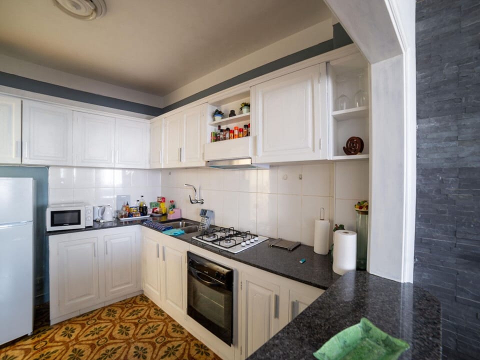 House | Private kitchen