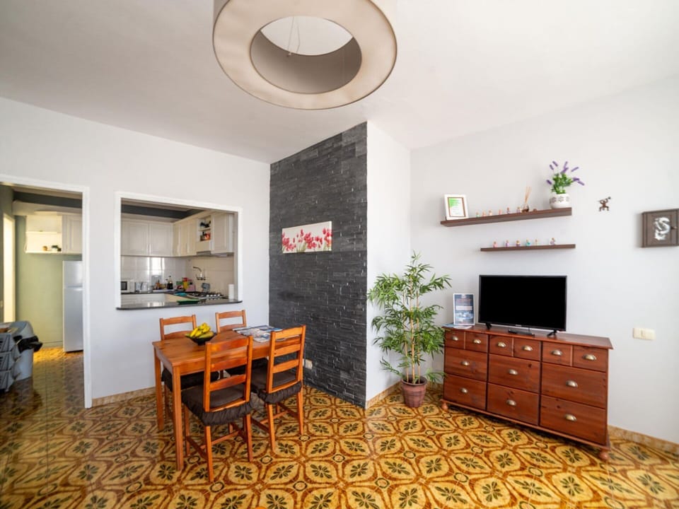 House | Dining