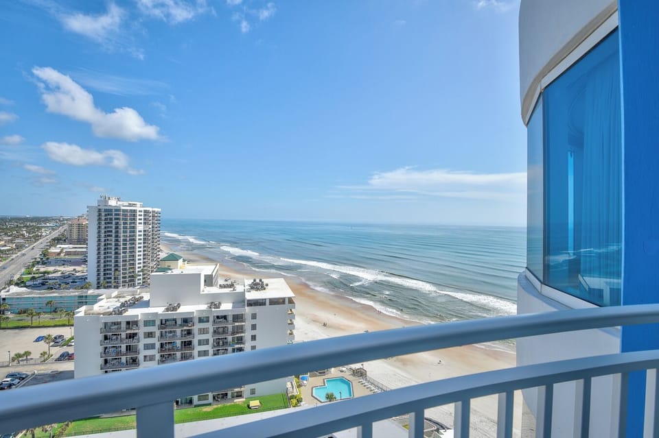 2625SAtlanticAve#19NW 33