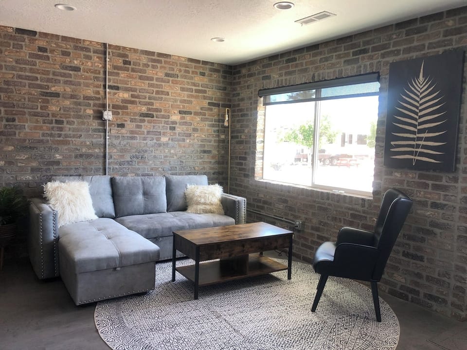 Apartment 2:  Living Room