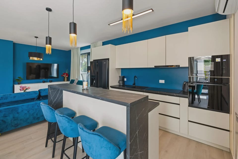 House | 4 bedrooms, soundproofing