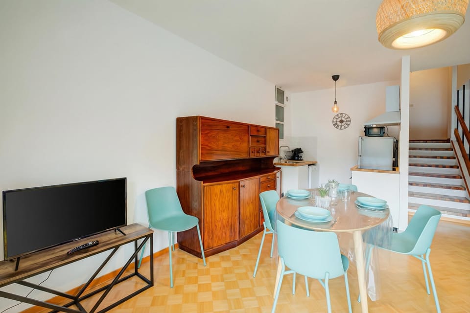 Living and dining room