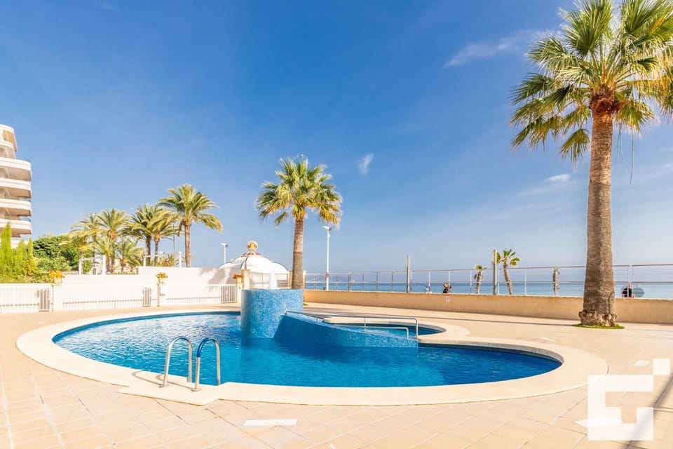 Communal swimming pool