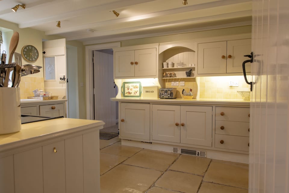 Ground floor: Large farmhouse kitchen