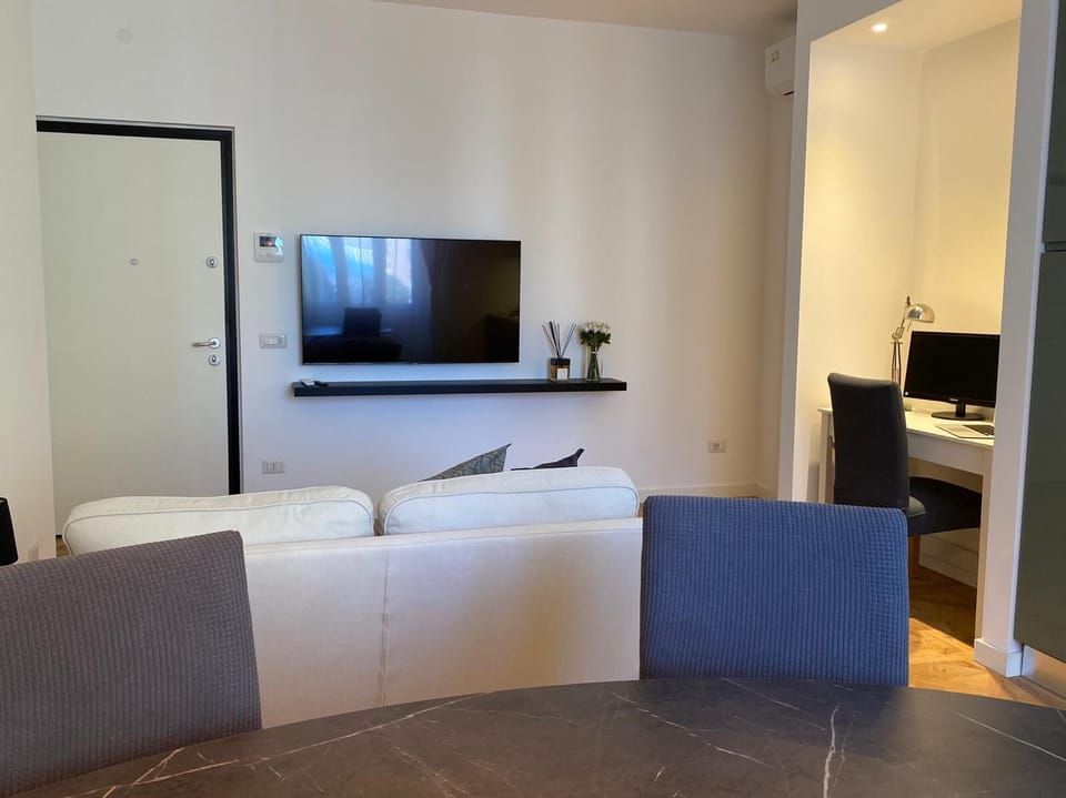 25-inch Smart TV with satellite channels