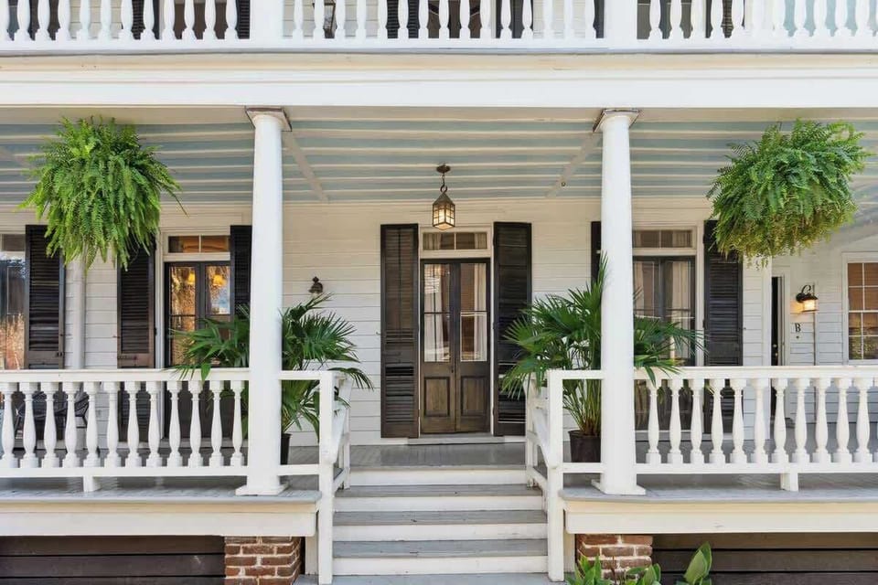 Welcome to your newly designed downtown Charleston rental! You can walk to just about anywhere downtown from this location!
