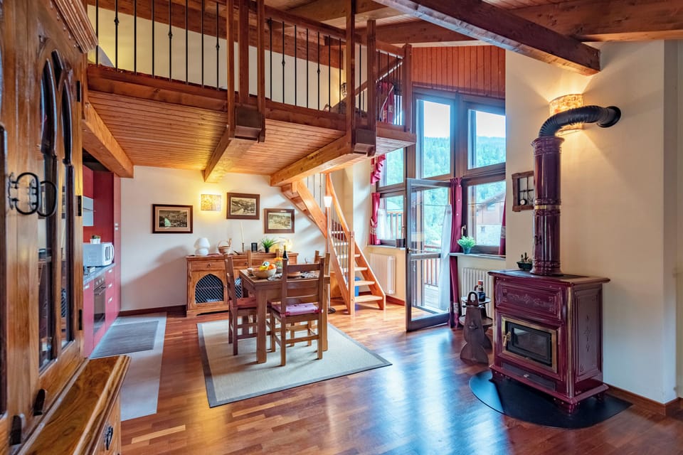 Luxury Apartment, Multiple Bedrooms (La Casa di Camus) | Interior