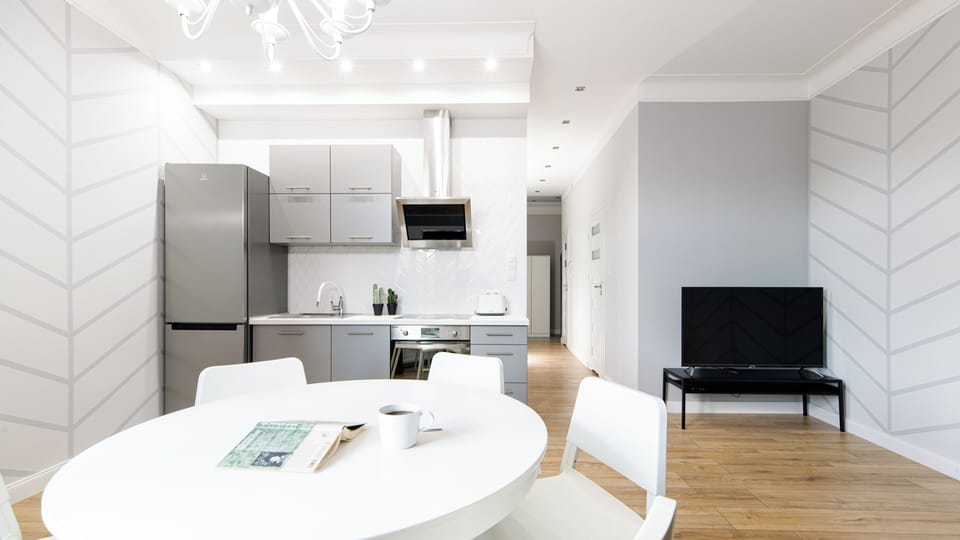 Apartment | Living area | Smart TV