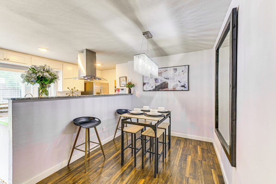 House (4 Bedrooms) | Interior
