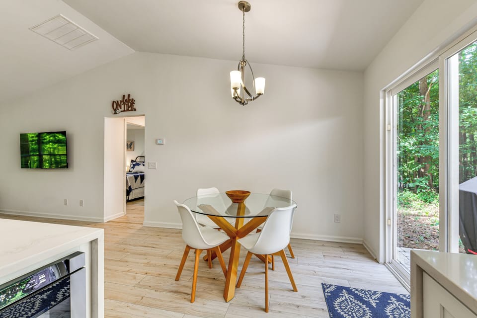 House (3 Bedrooms) | Interior