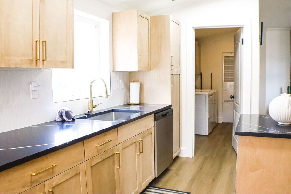 Fully equipped kitchen