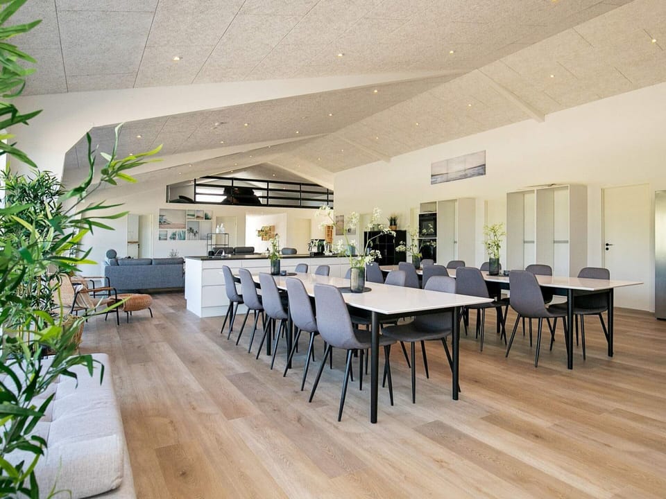 House | Dining