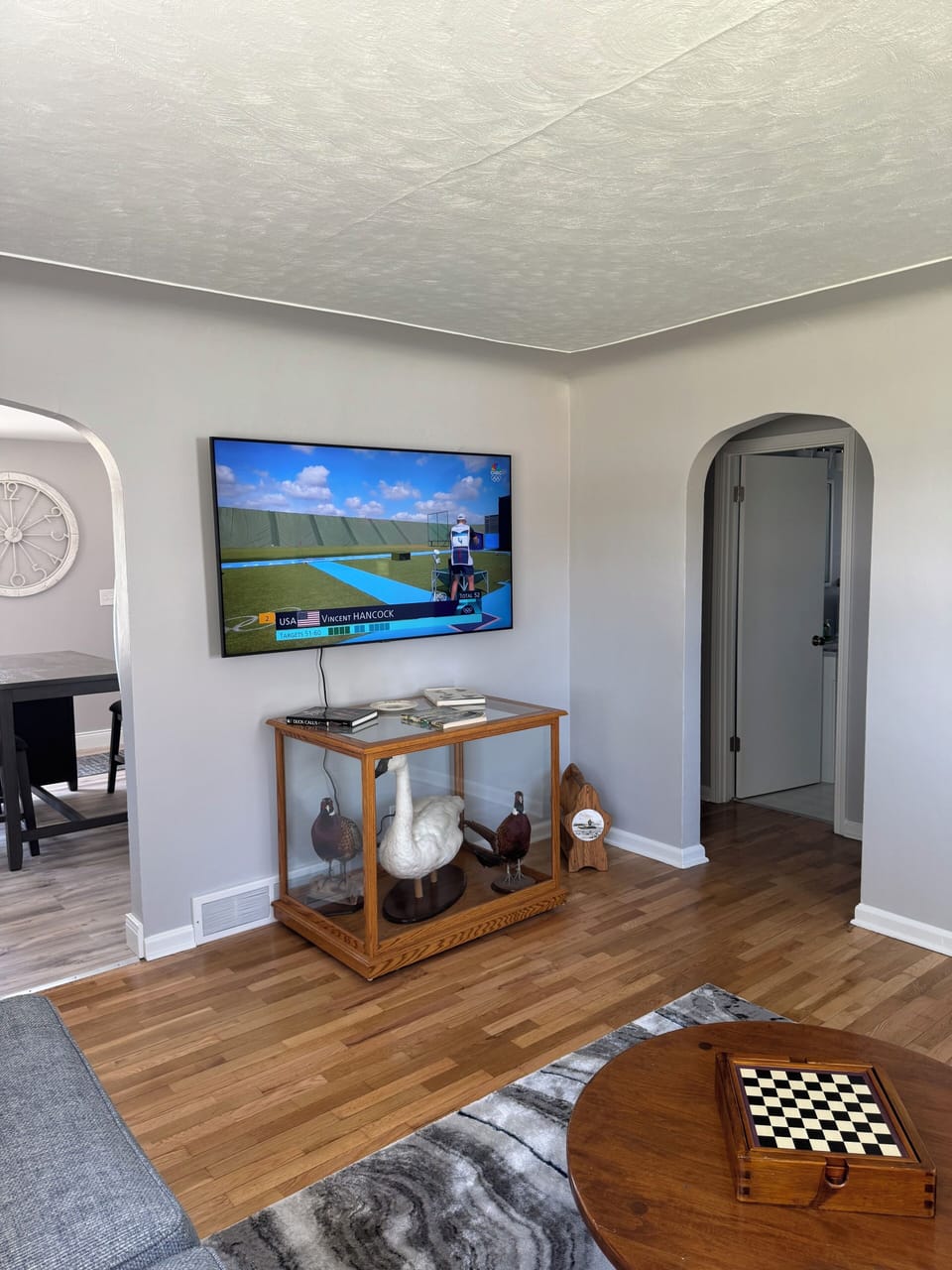 60” smart TV with WiFi