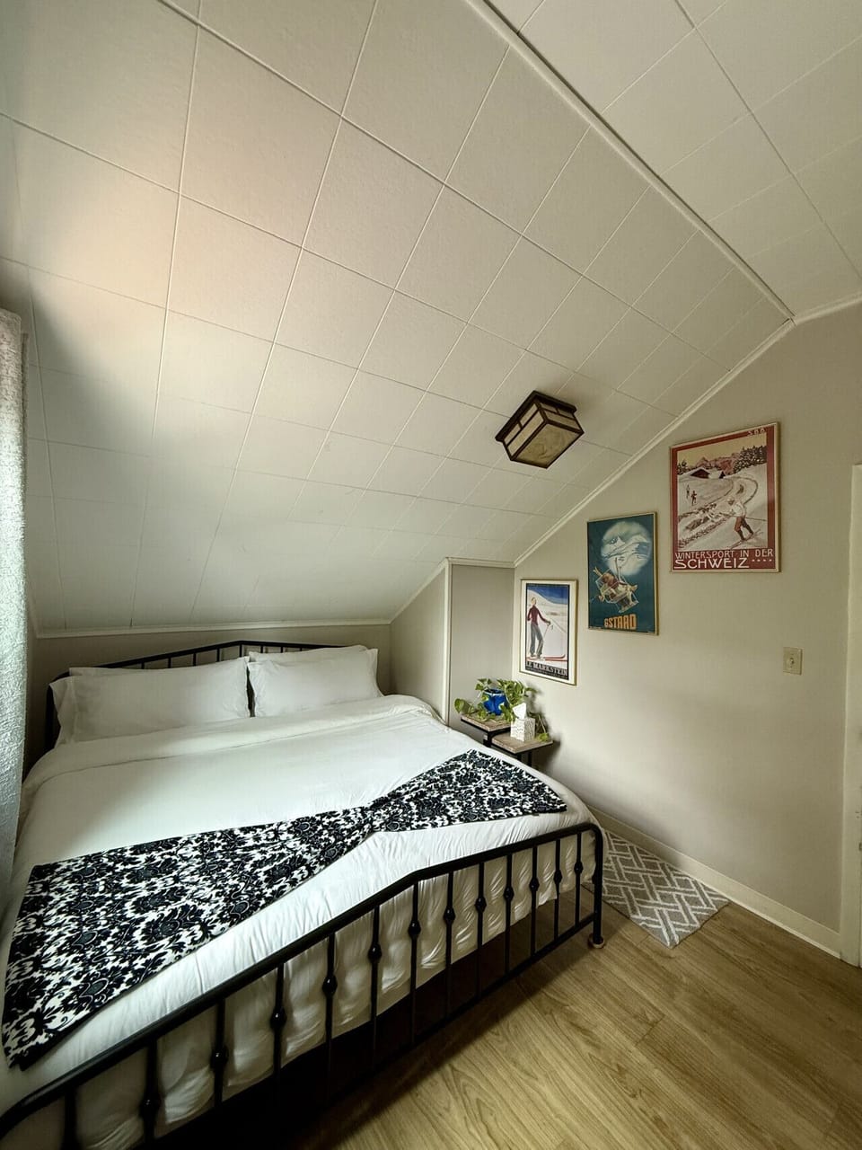 King size bedroom #2