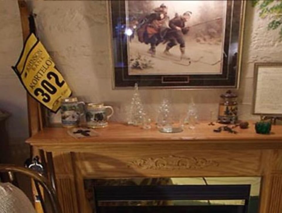 8f2223c2-bfc8-48eb-ab03-e19b954df294