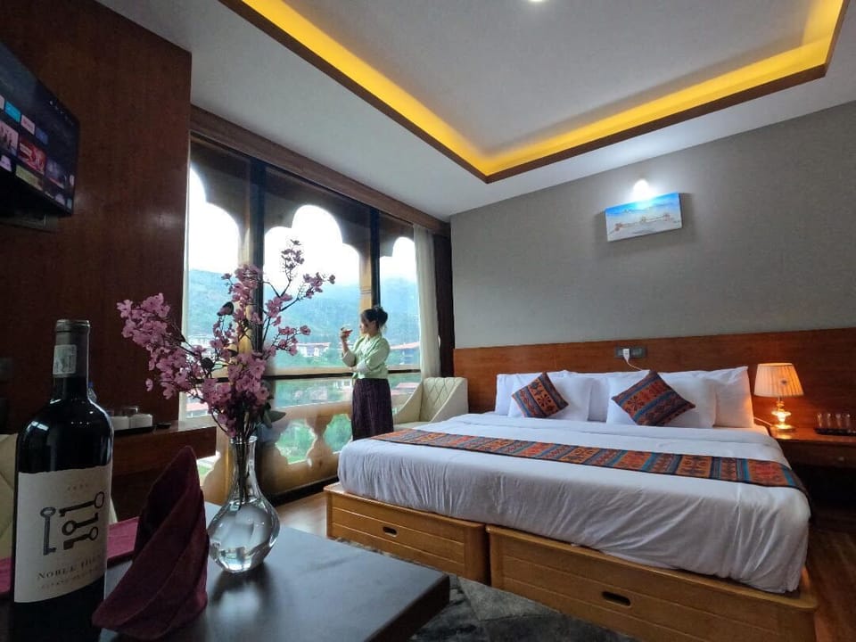 Deluxe Double or Twin Room | WiFi (free), bed sheets