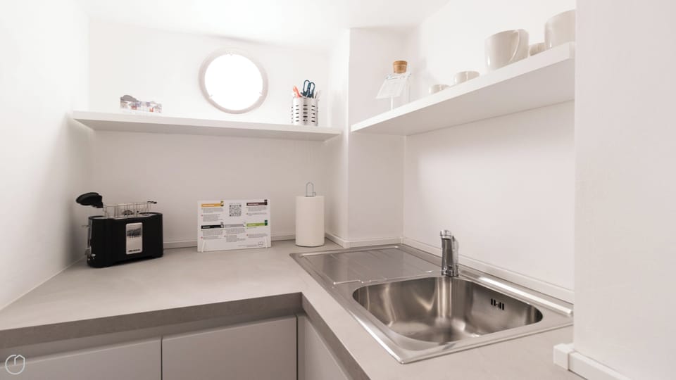 Apartment (1 Bedroom) | Interior
