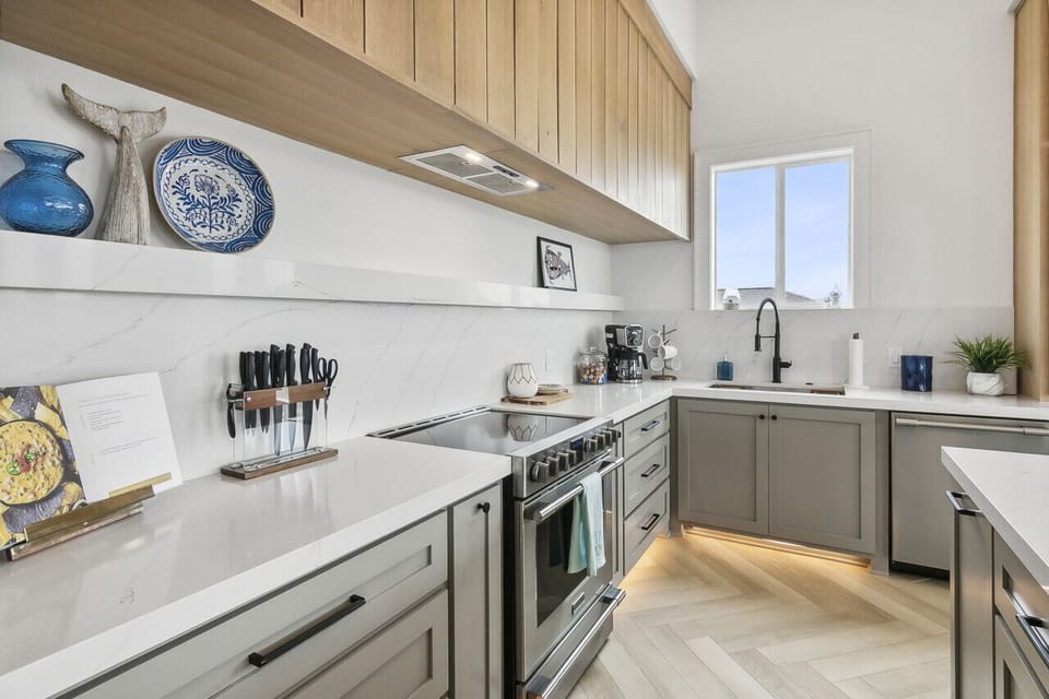Enjoy cooking in a spacious kitchen with all the essentials