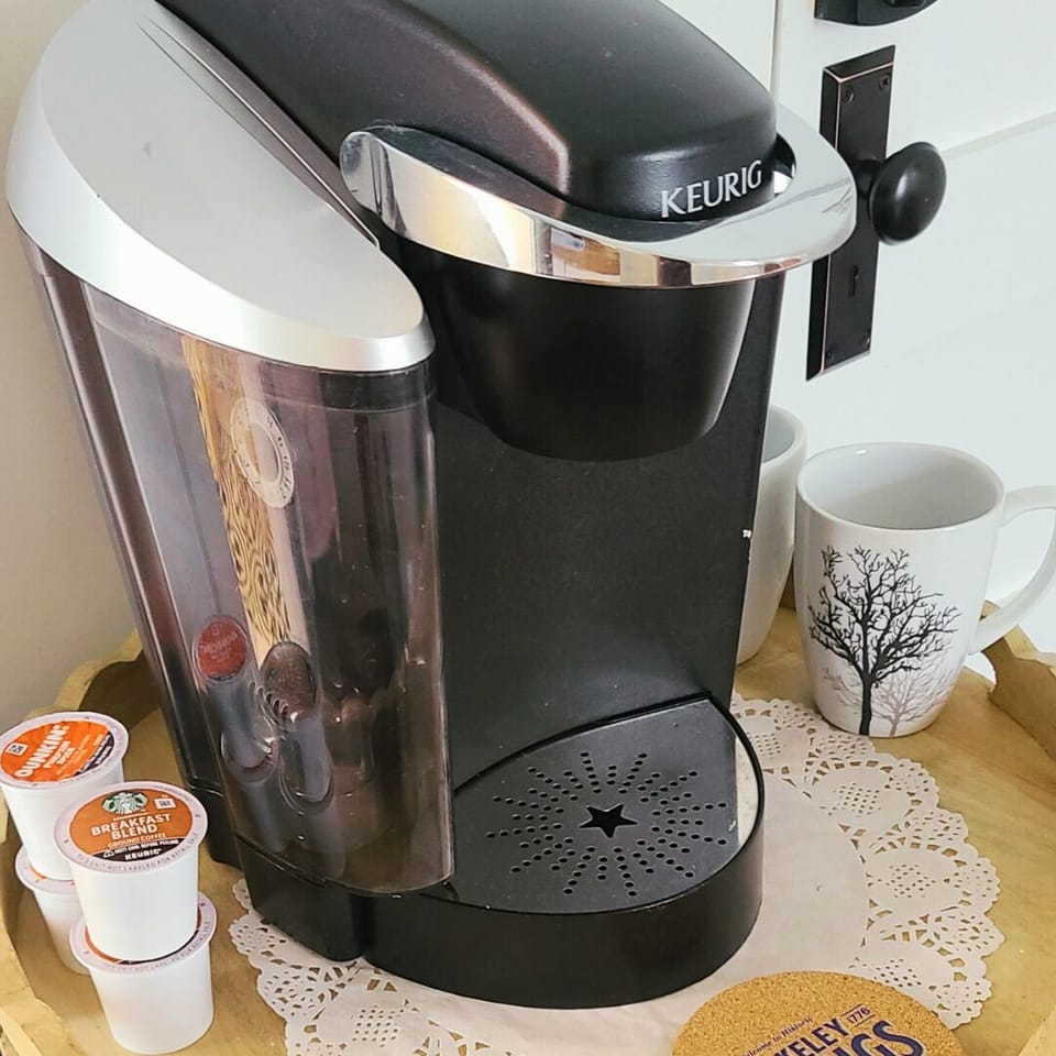 Keurig and minifridge
