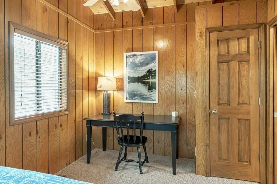 Bedroom 3 - Dedicated workspace