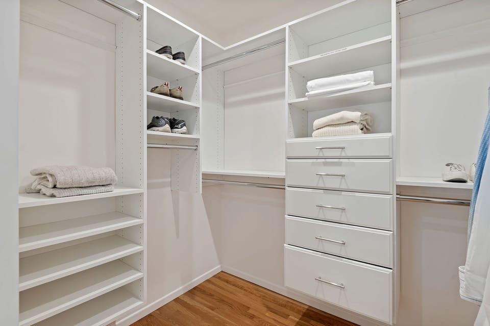 Primary bedroom closet