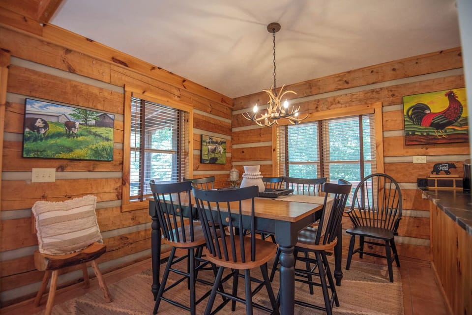 Plenty of seating at the dining table..