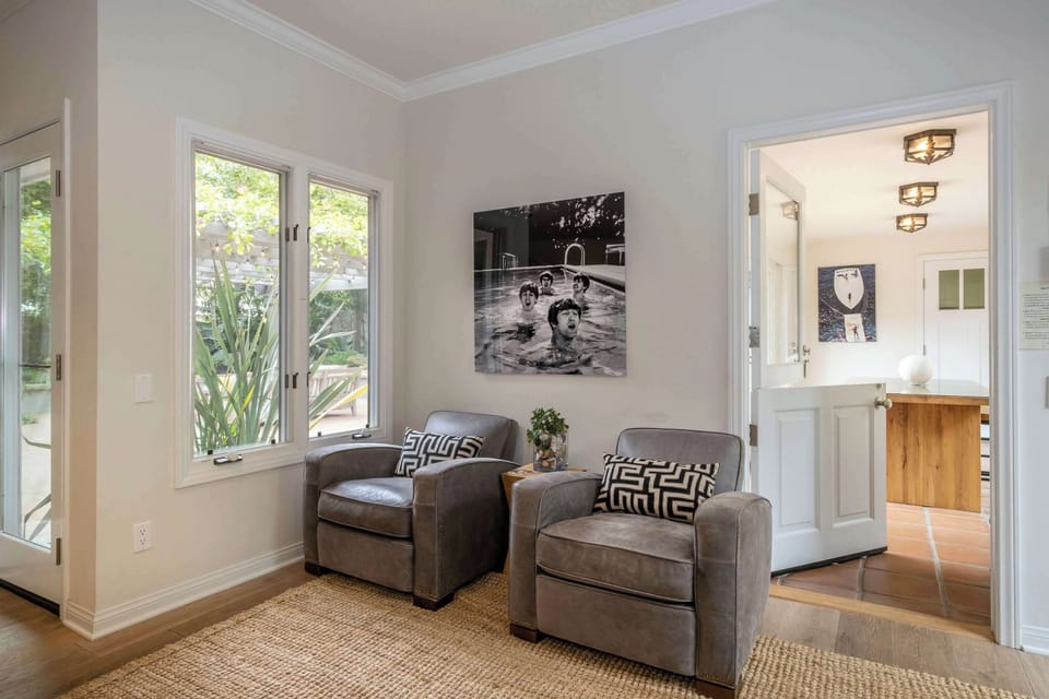 Seating by kitchen