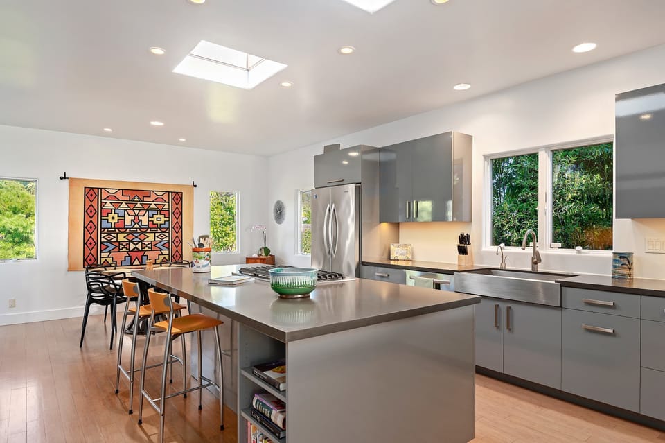 Full Kitchen with Stainless Steel Appliances