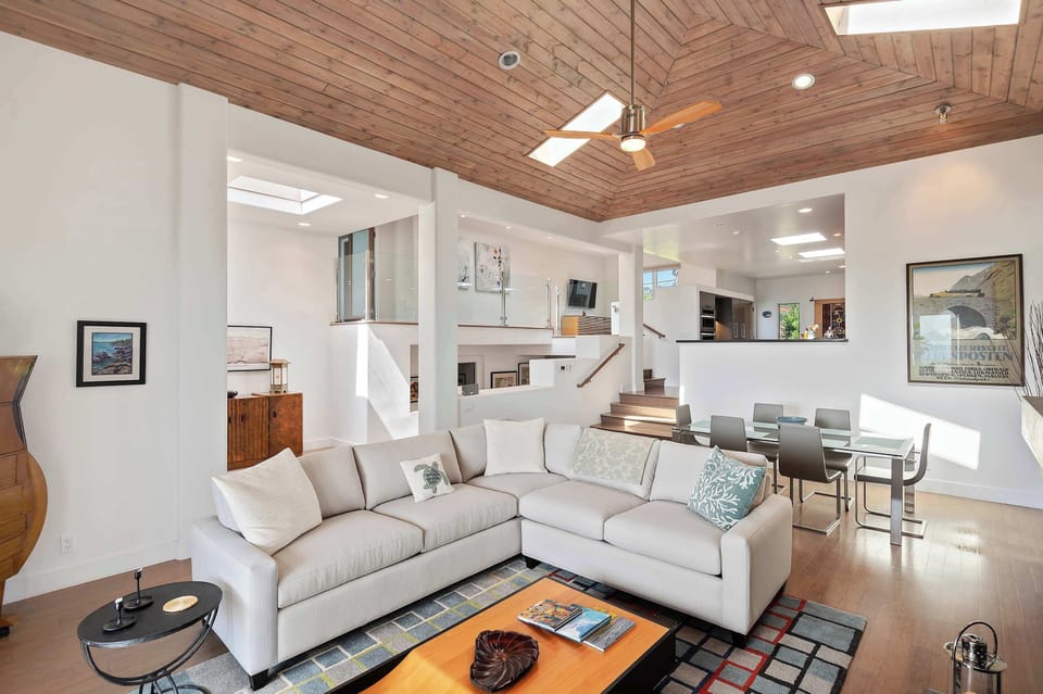 Living area with balcony and ocean view