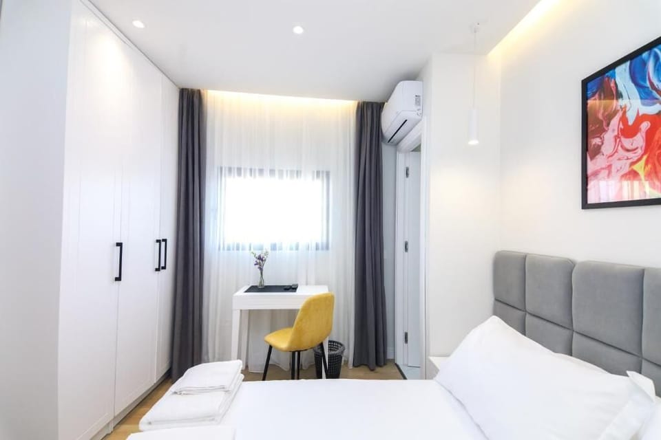 Standard Double Room | Desk, soundproofing, free WiFi