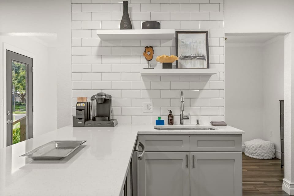Keurig in Kitchen stocked with Complimentary K-Cups + Sweetener