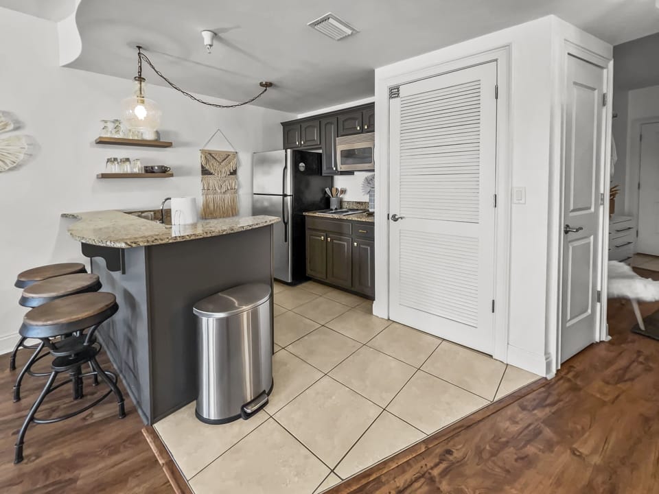 Condo, 1 Bedroom | Private kitchen | Fridge, coffee/tea maker, toaster