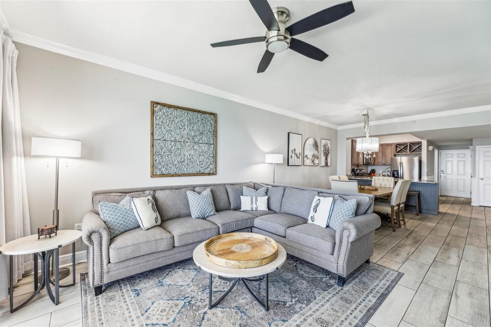 windemere 1302living room18a4075