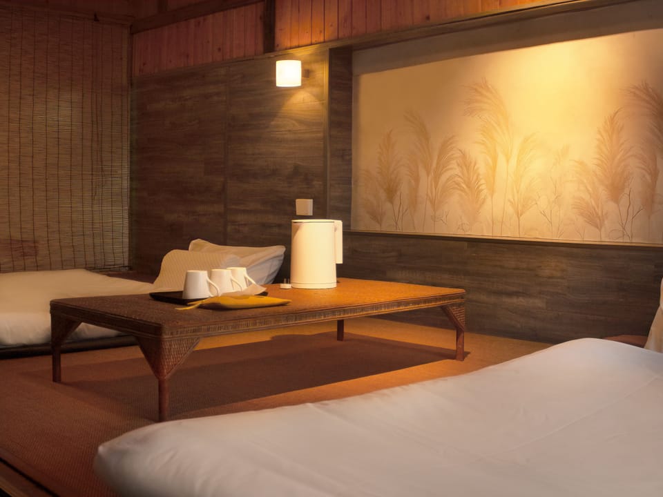 Comfort Double or Twin Room, Private Bathroom, Courtyard View | WiFi (free)